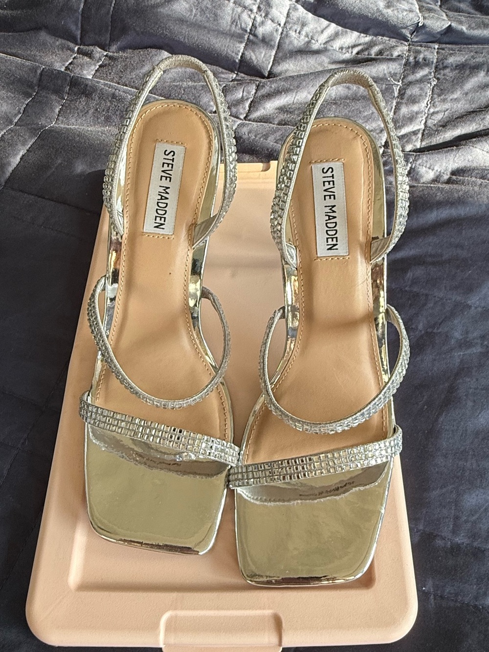 Steve Madden Silver Heels ✱ Sparkly Straps